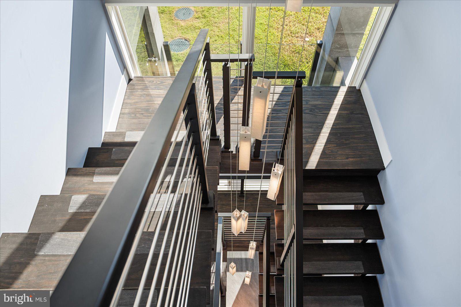 BACK BAY COVE - Residential