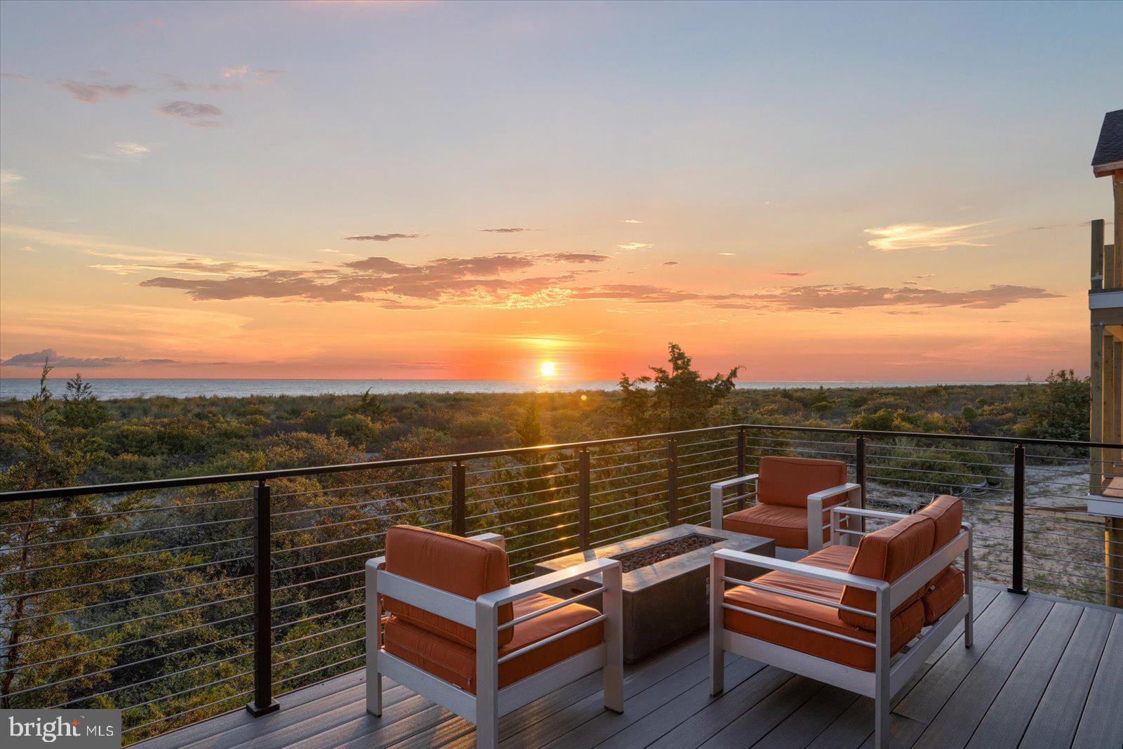 BACK BAY COVE - Residential