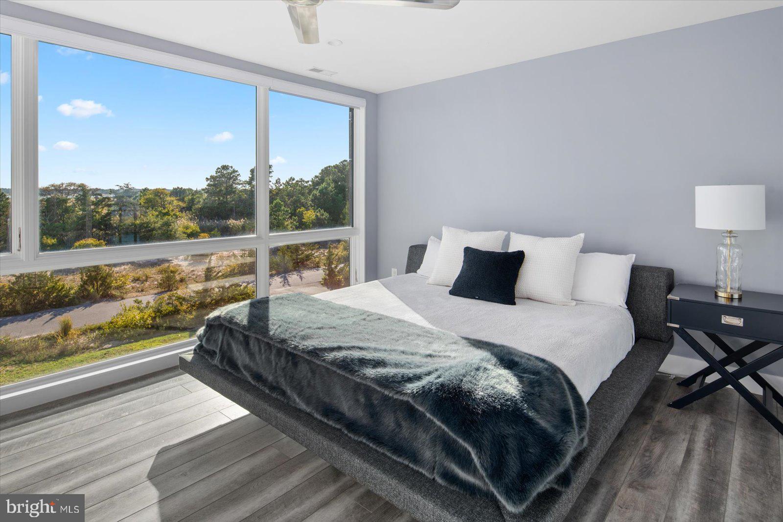 BACK BAY COVE - Residential