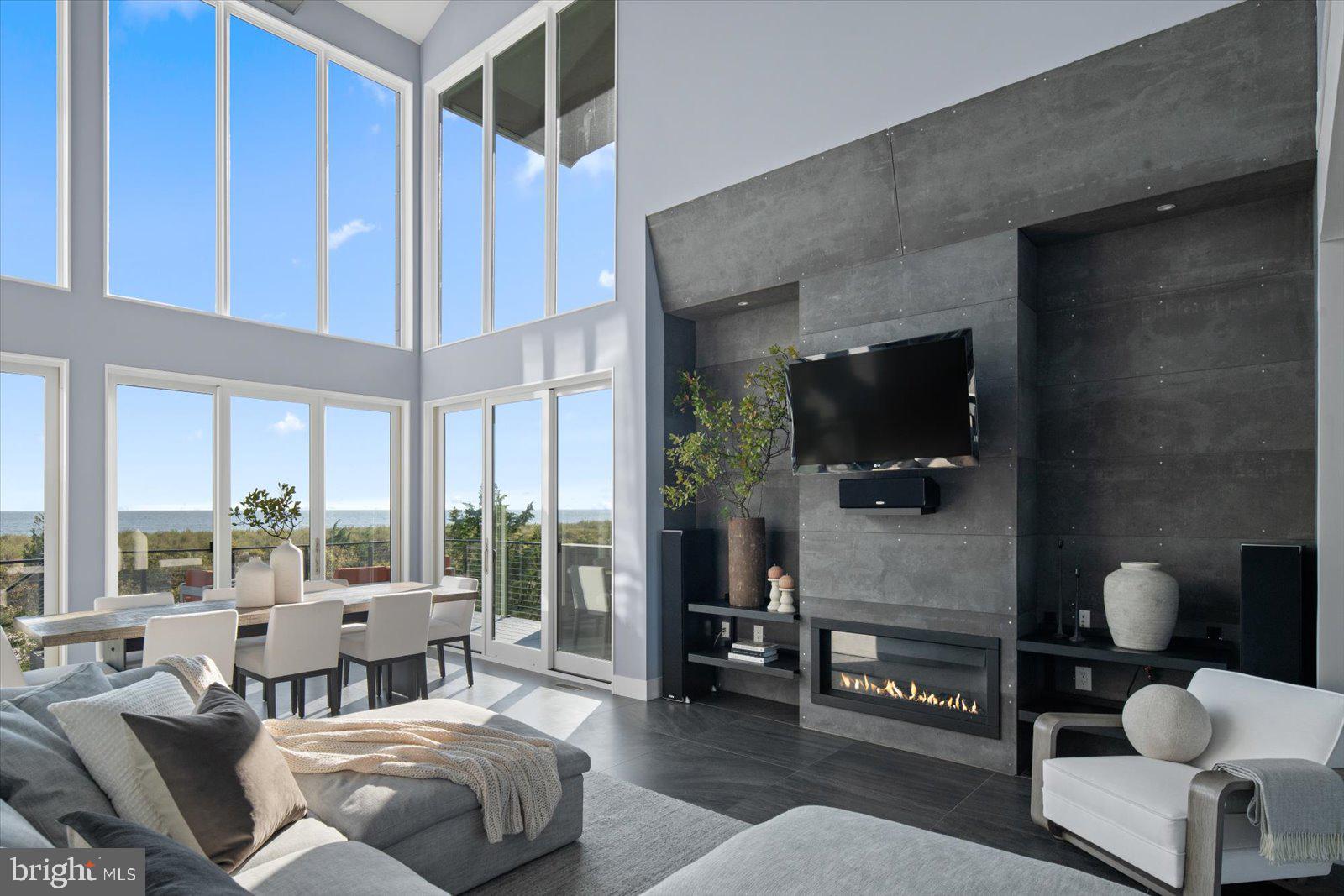 BACK BAY COVE - Residential