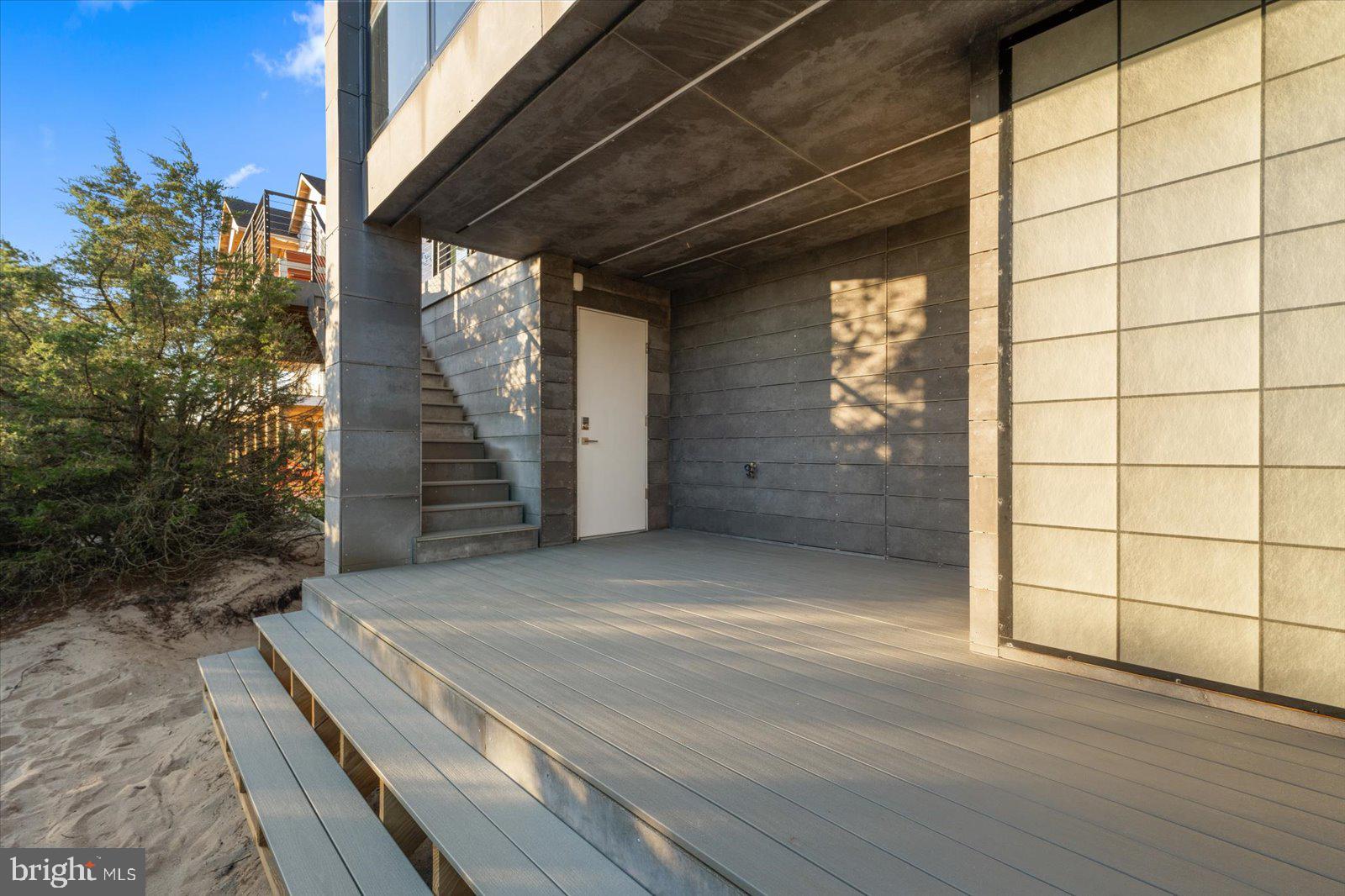 BACK BAY COVE - Residential