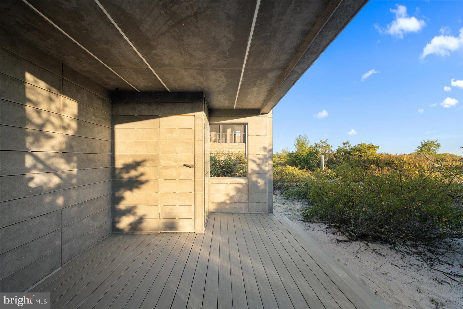 BACK BAY COVE - Residential