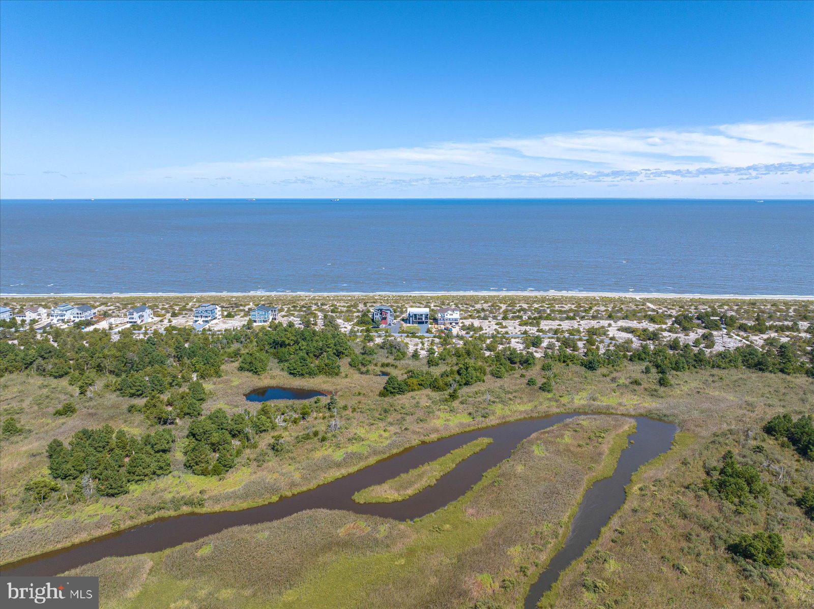 BACK BAY COVE - Residential