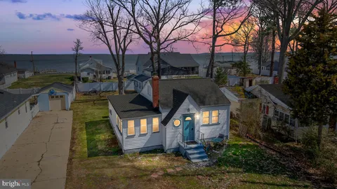 1212 Lossing Avenue, Colonial Beach, VA MLS: VAWE2008042