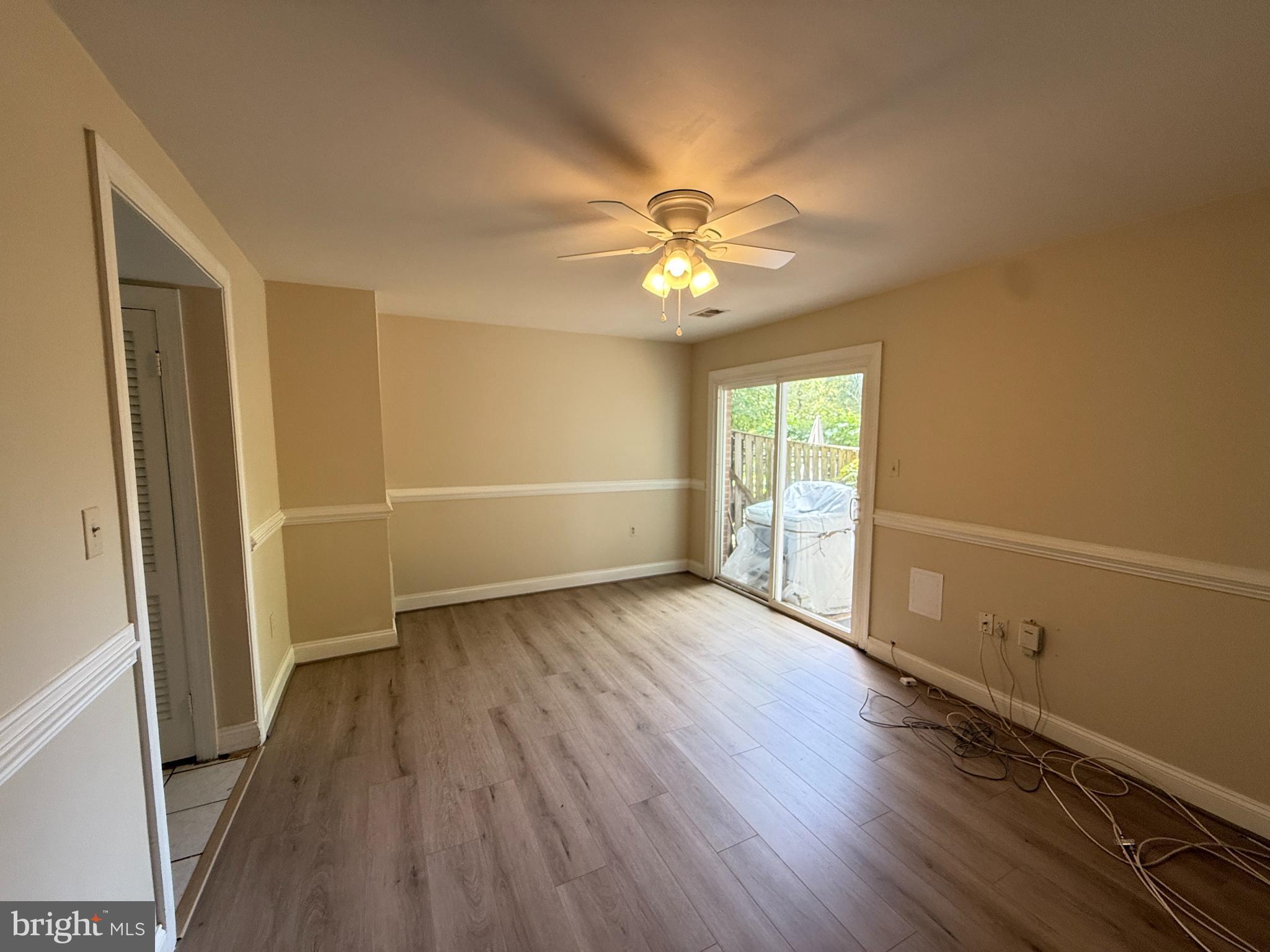 DALE CITY - Residential Lease