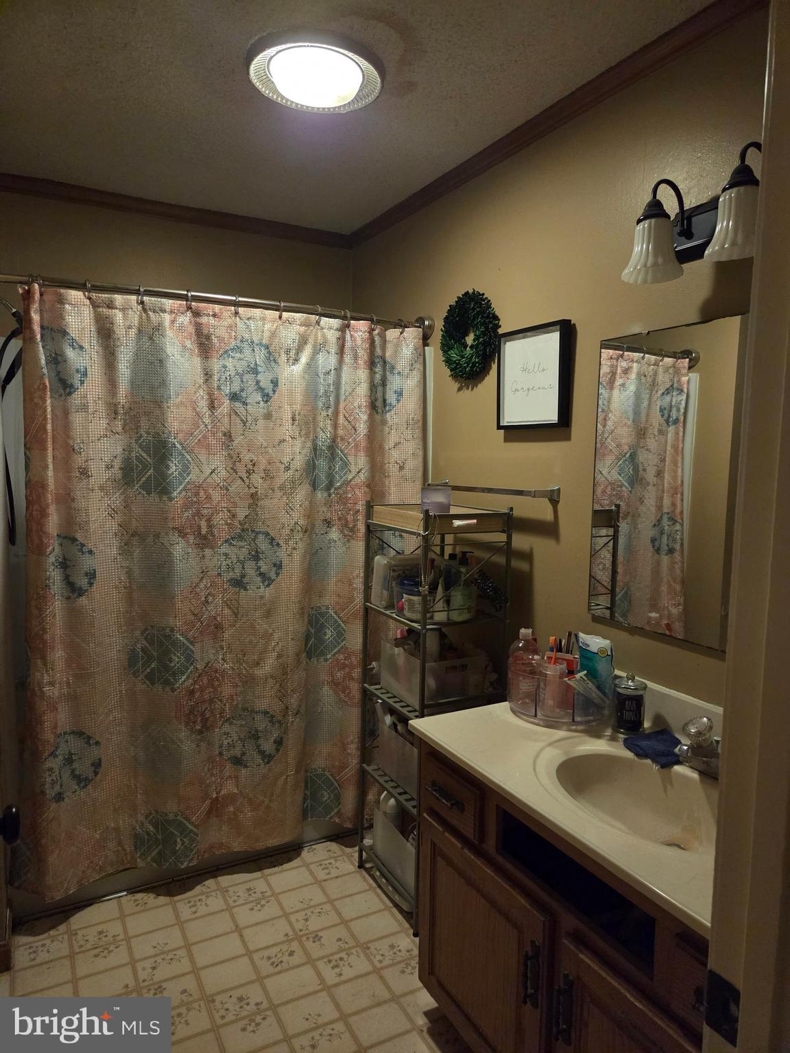 WOODSIDE - Residential