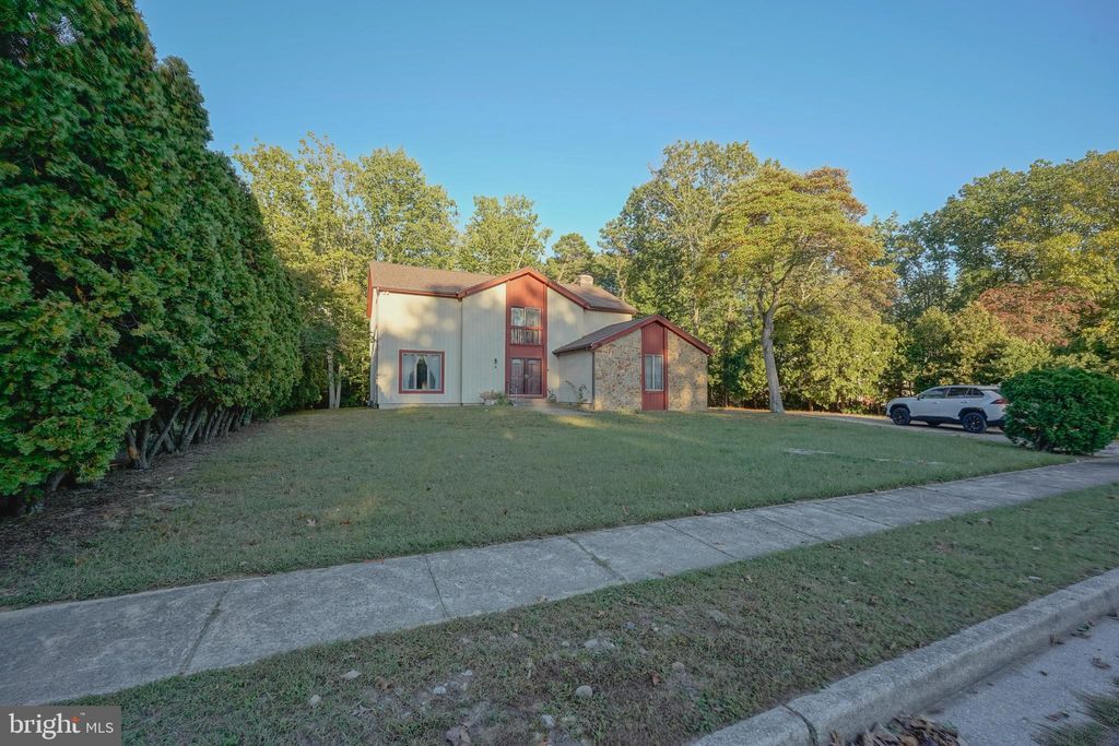 Photo of 6 Ashbrooke Drive, VOORHEES, NJ 08043 (MLS # NJCD2103426)