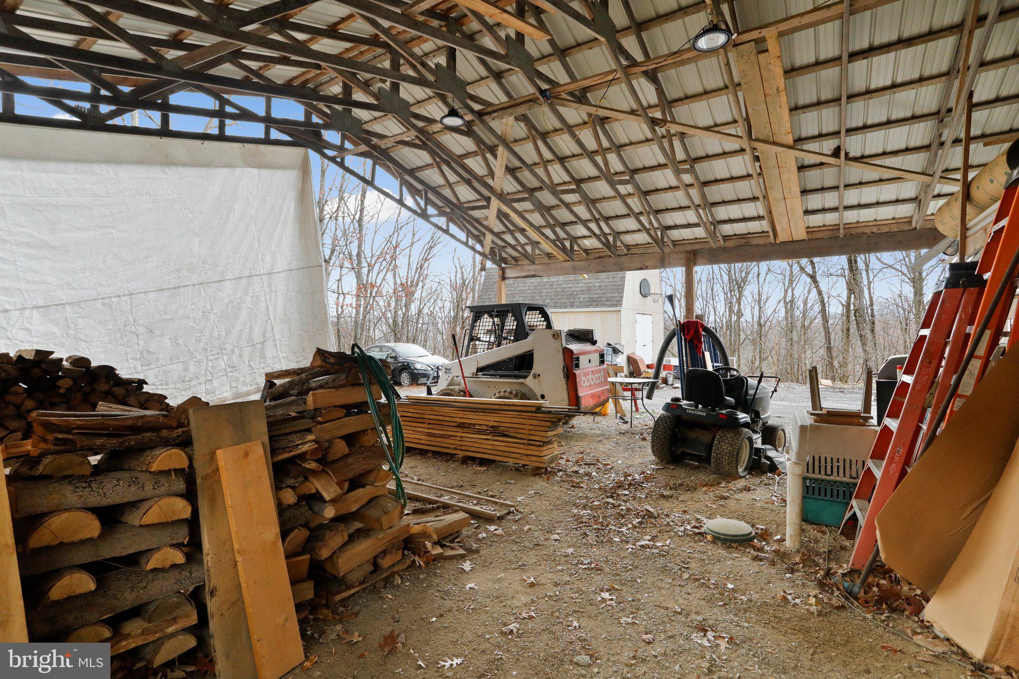 HEAVENER ESTATES - Residential