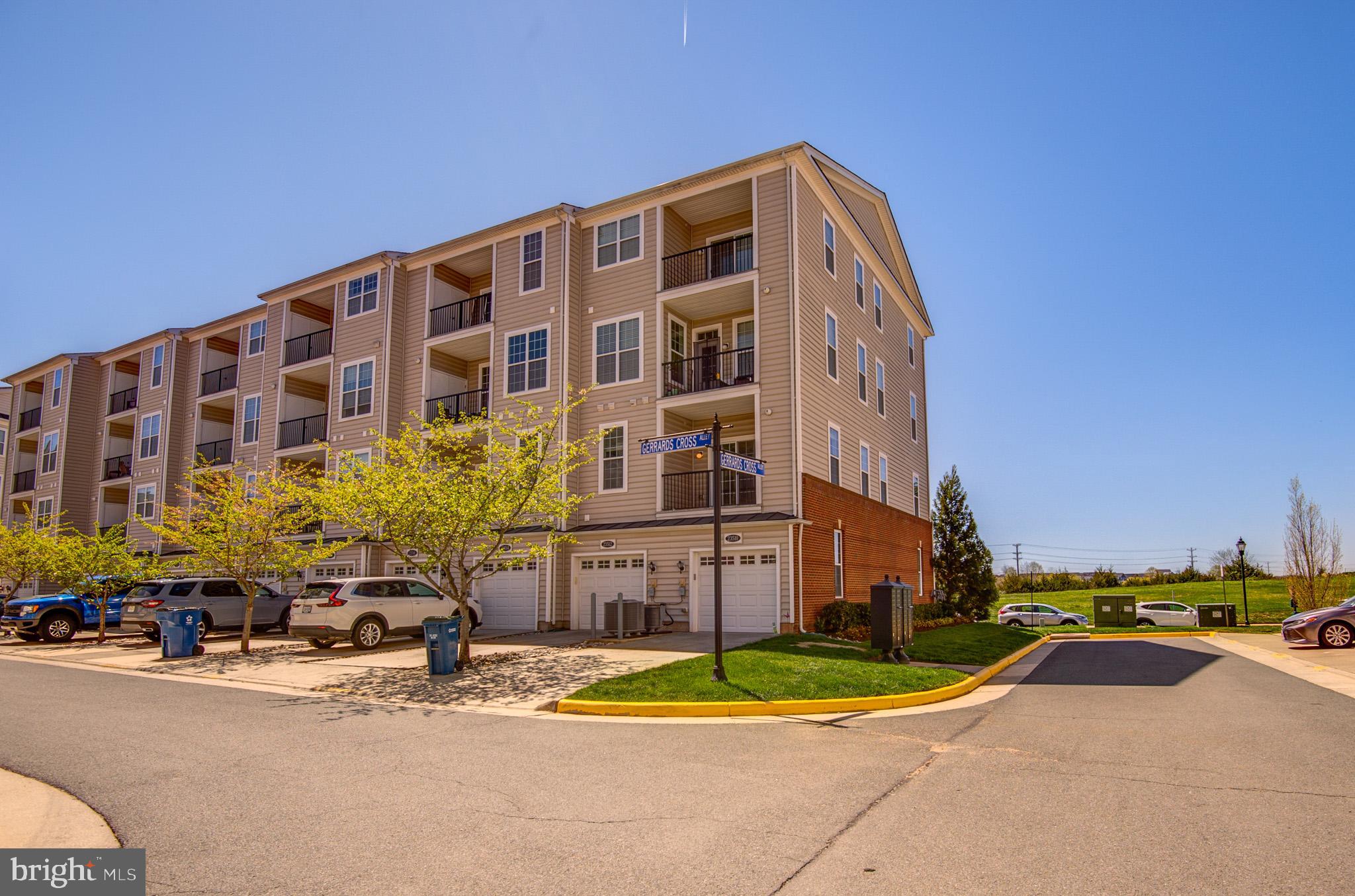 BUCKINGHAM AT LOUDOUN VALLEY - Residential Lease