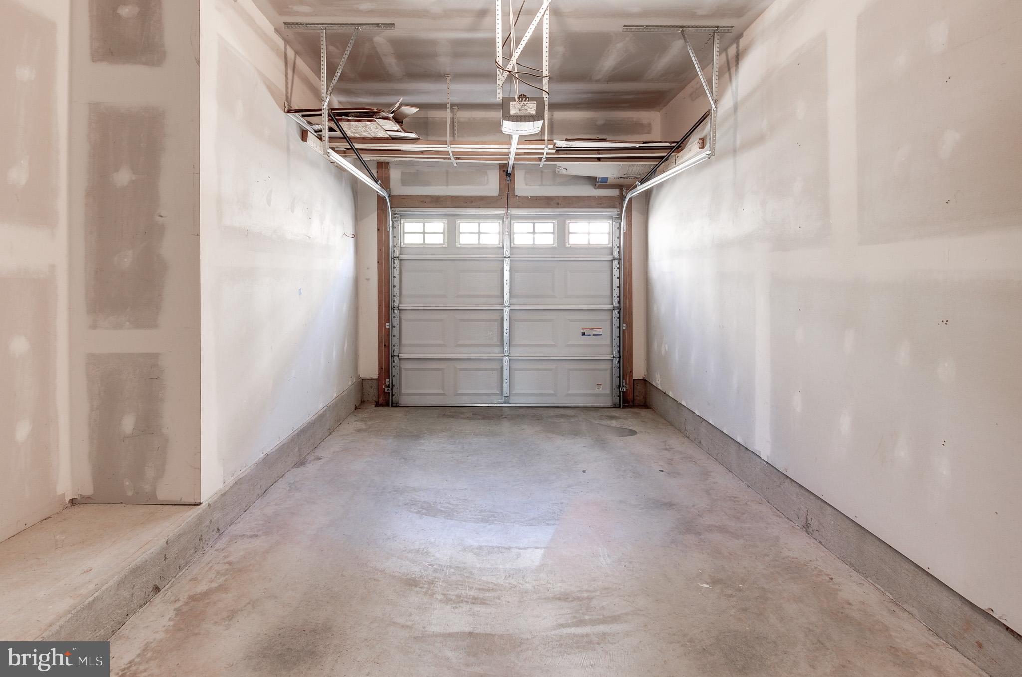 BUCKINGHAM AT LOUDOUN VALLEY - Residential Lease