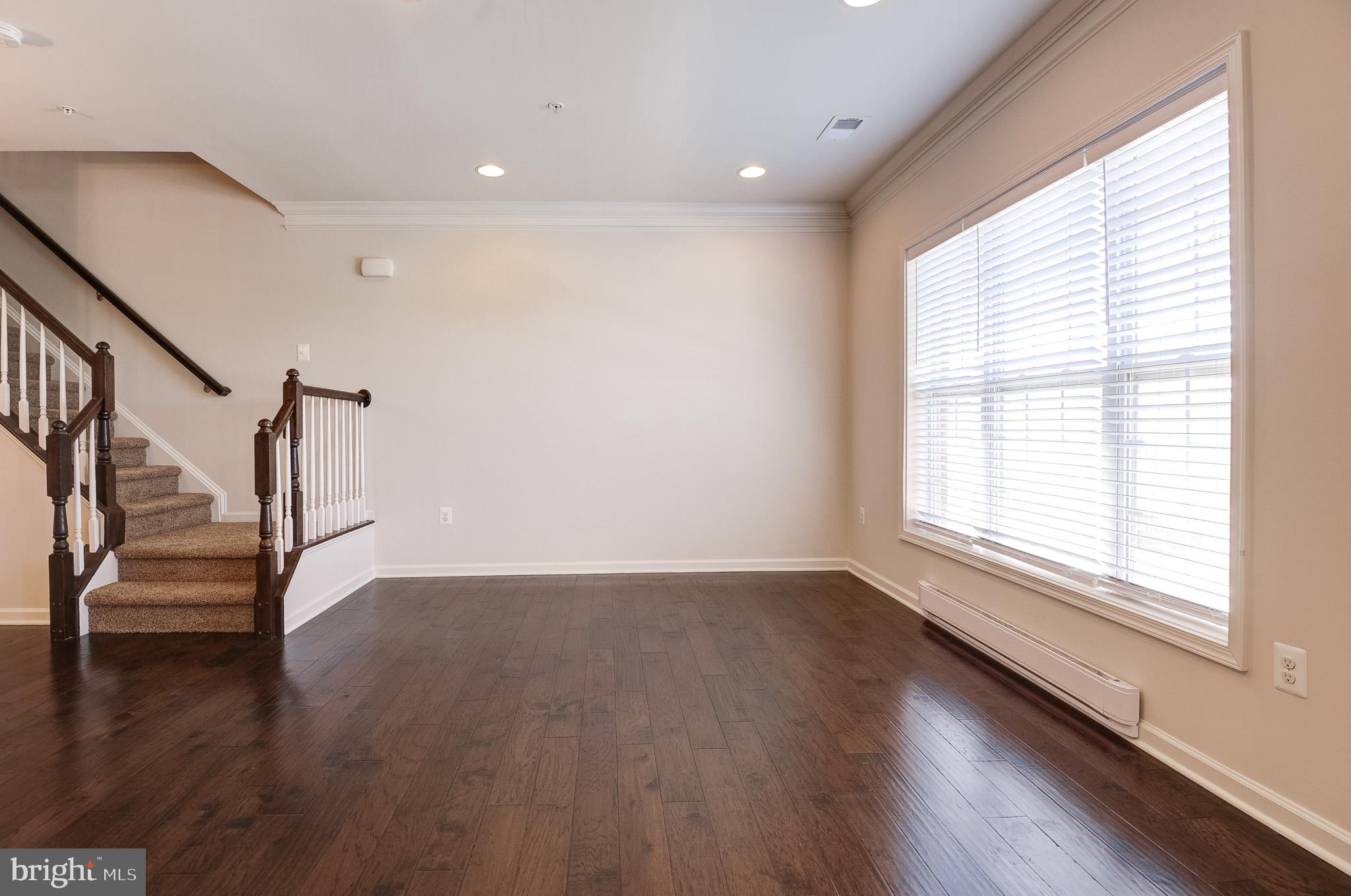 BUCKINGHAM AT LOUDOUN VALLEY - Residential Lease