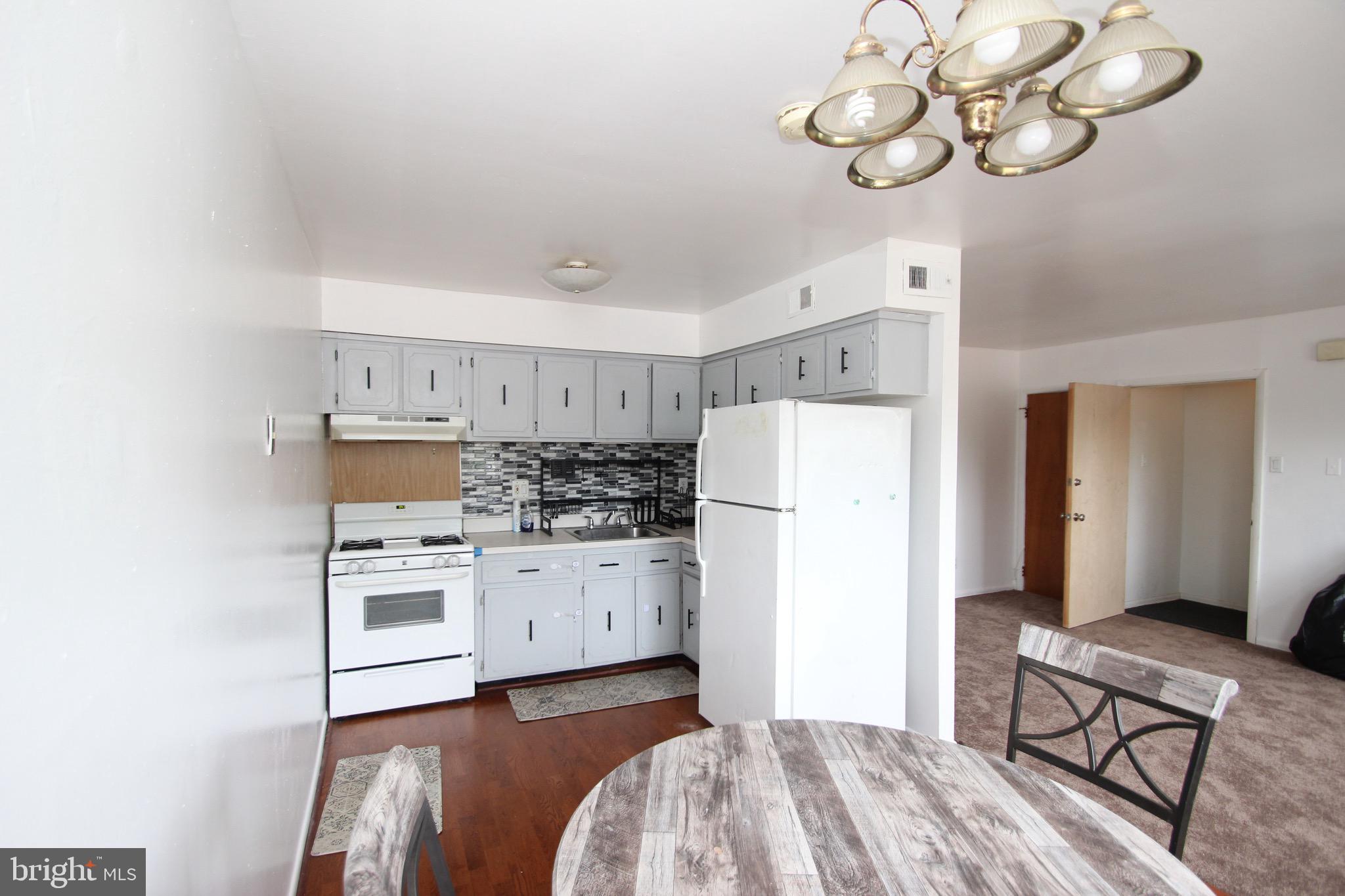 MODENA PARK - Residential Income