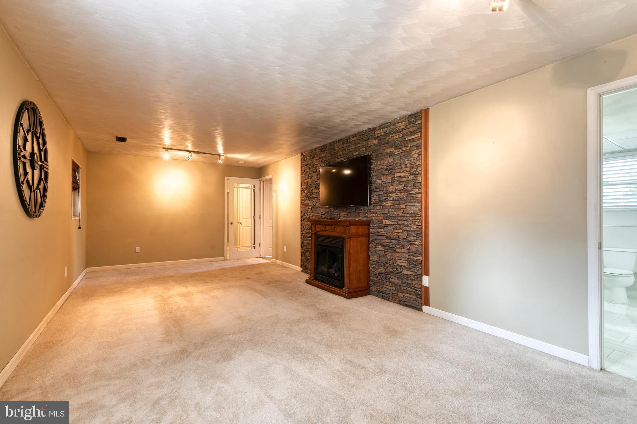 CHELSEA BEACH - Residential