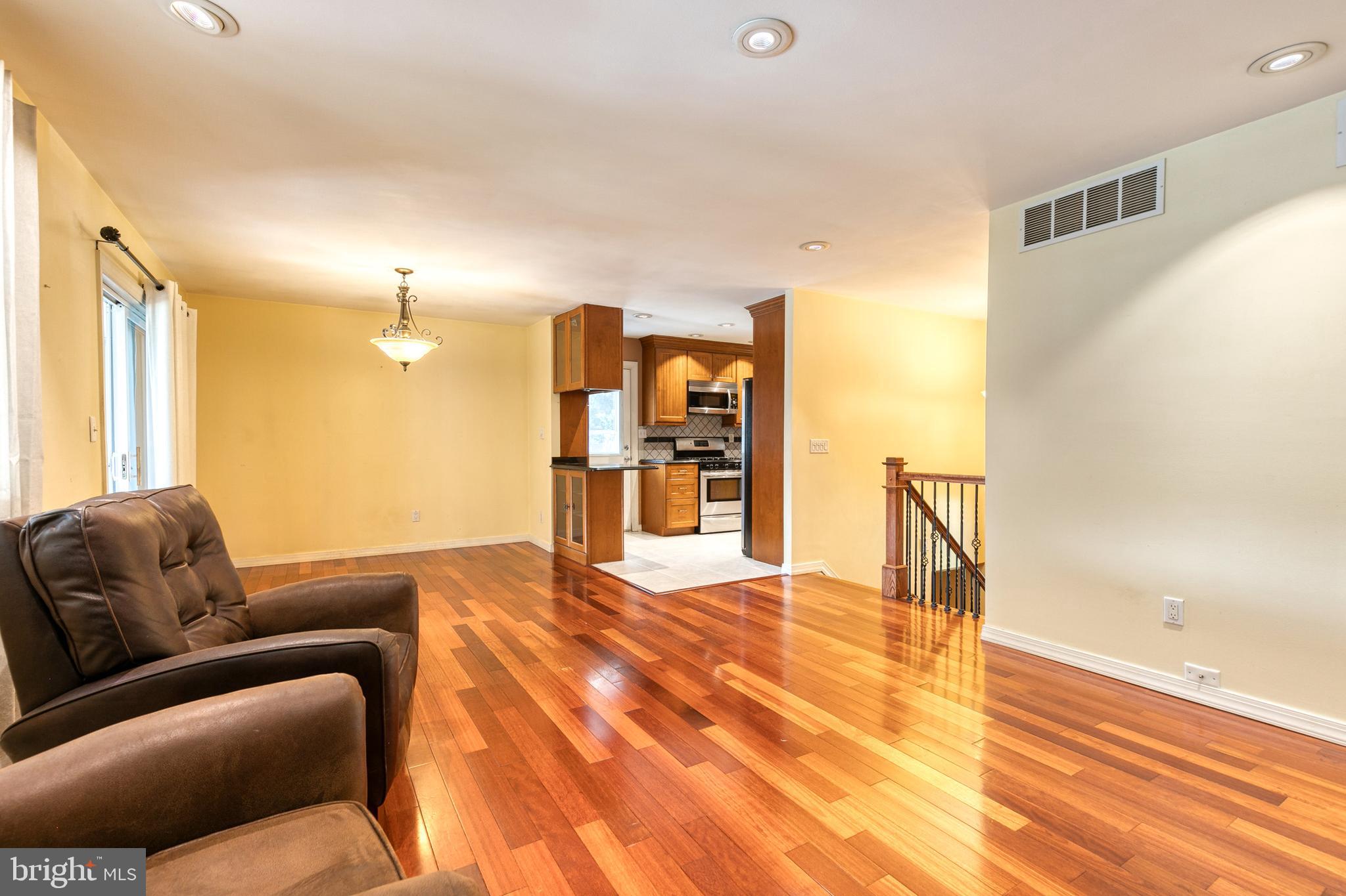 CHELSEA BEACH - Residential