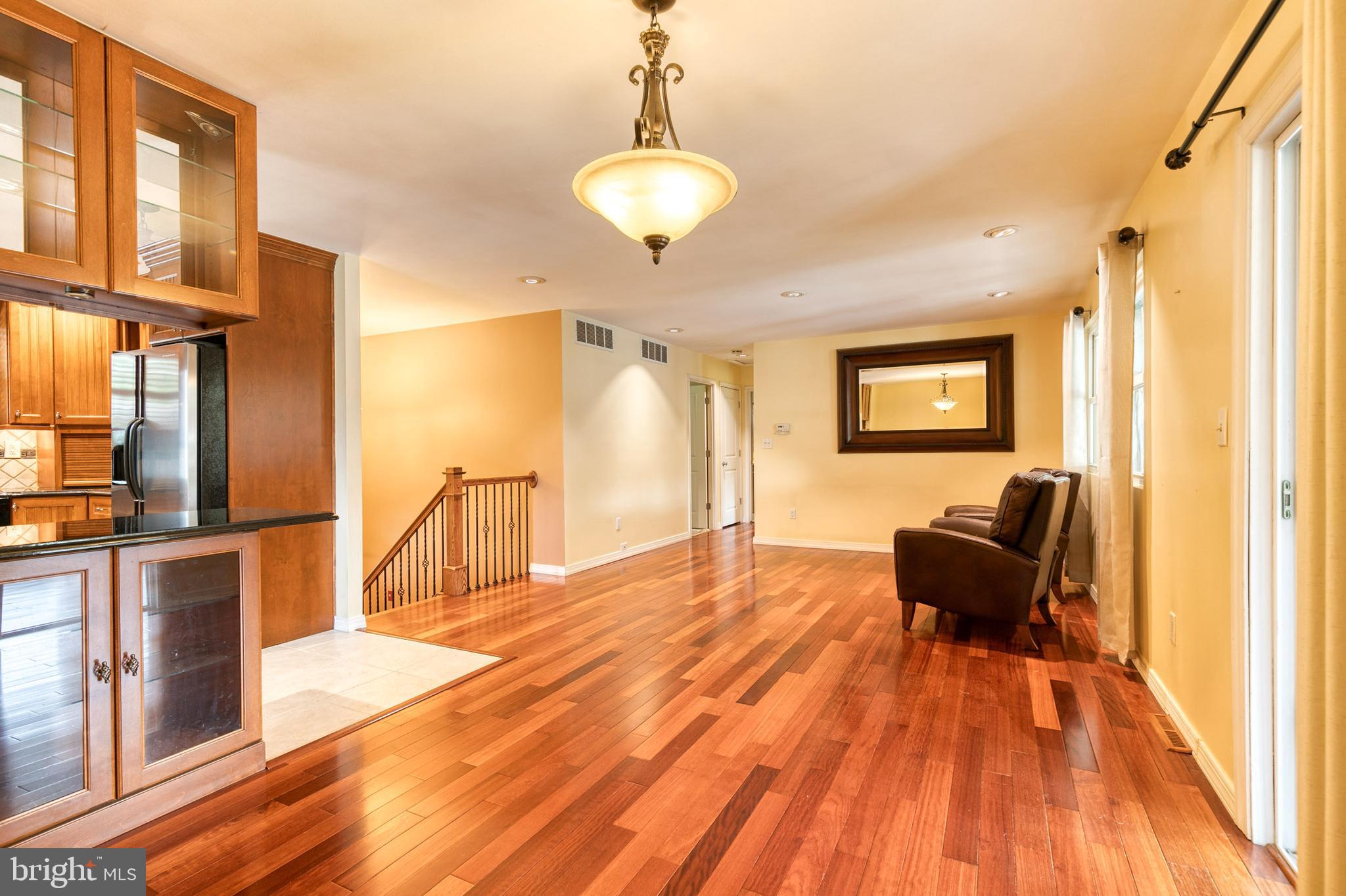 CHELSEA BEACH - Residential