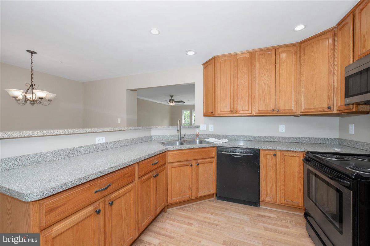 HERITAGE HILLS - Residential