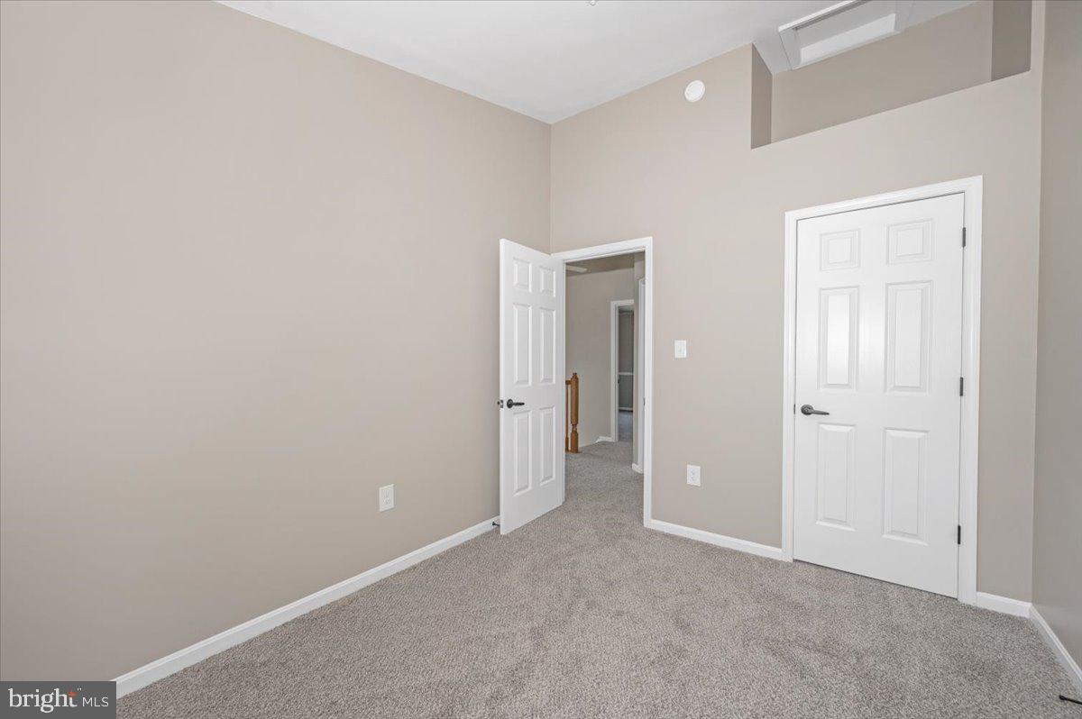 HERITAGE HILLS - Residential