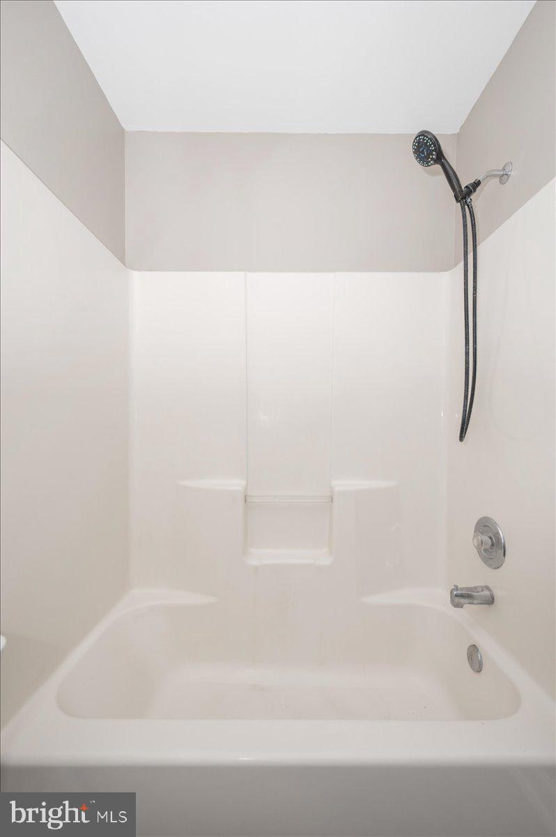 HERITAGE HILLS - Residential