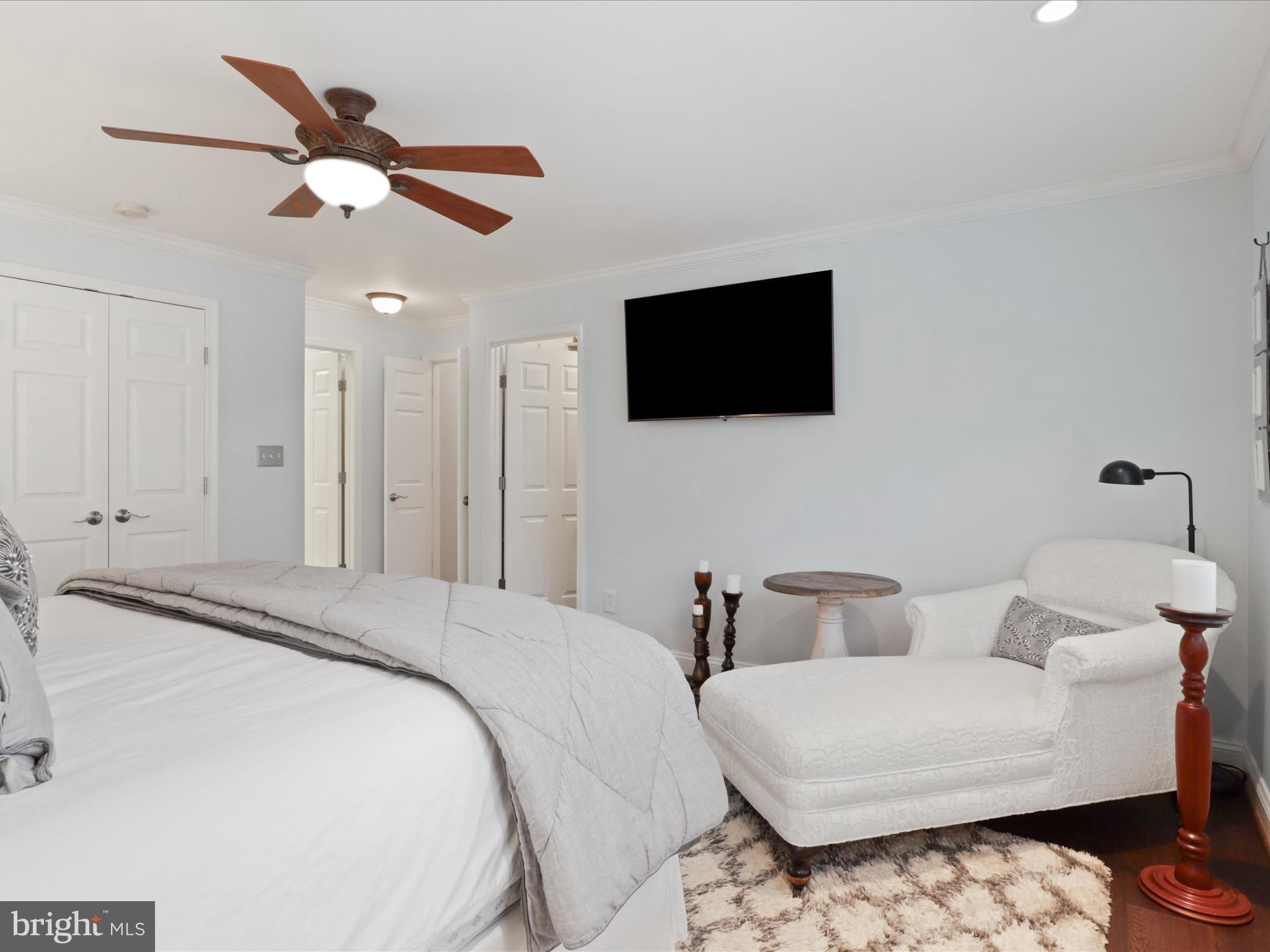 GARDEN CITY - Residential