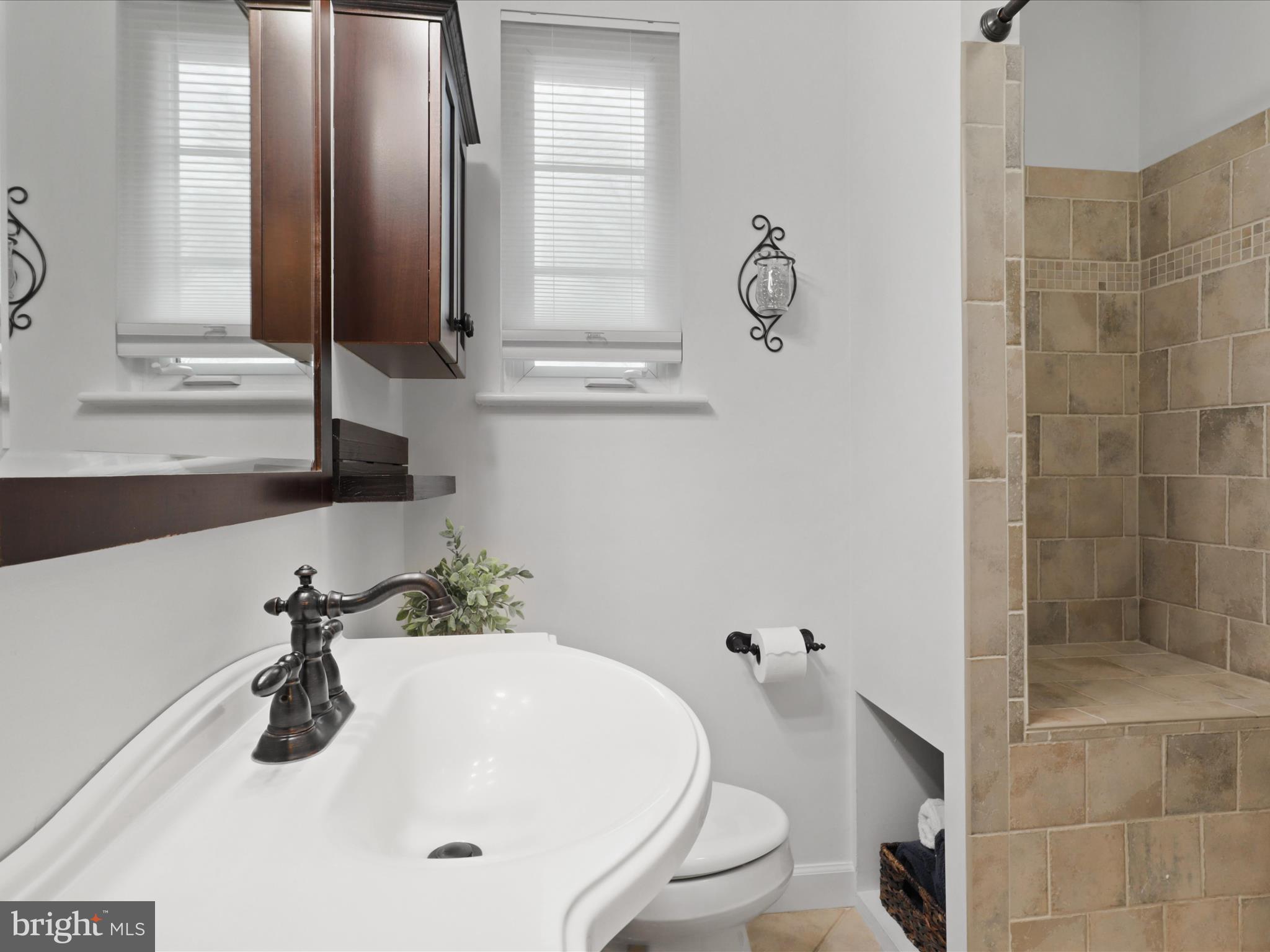 GARDEN CITY - Residential