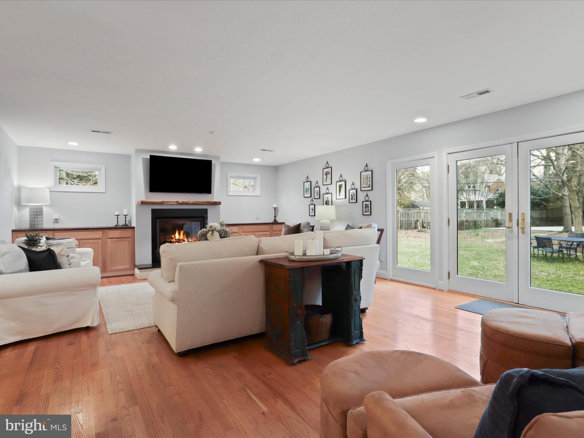 GARDEN CITY - Residential