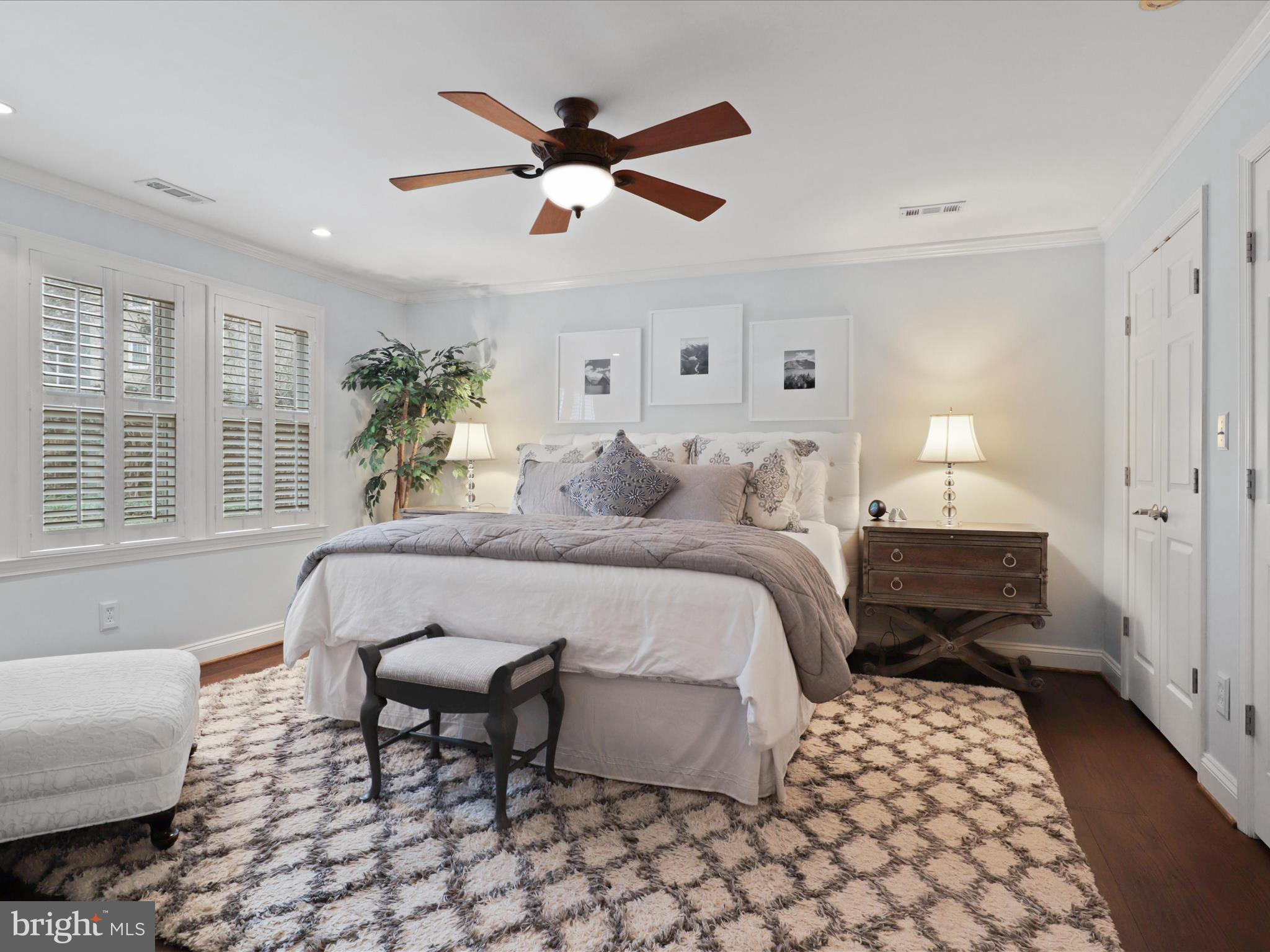 GARDEN CITY - Residential