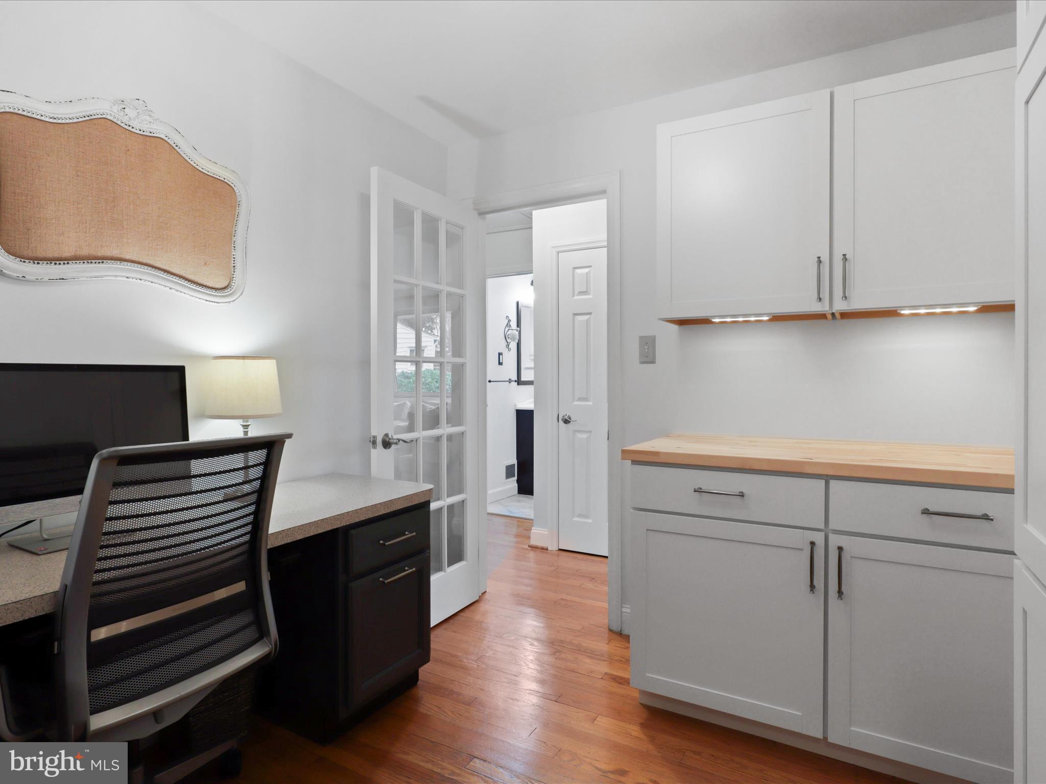 GARDEN CITY - Residential