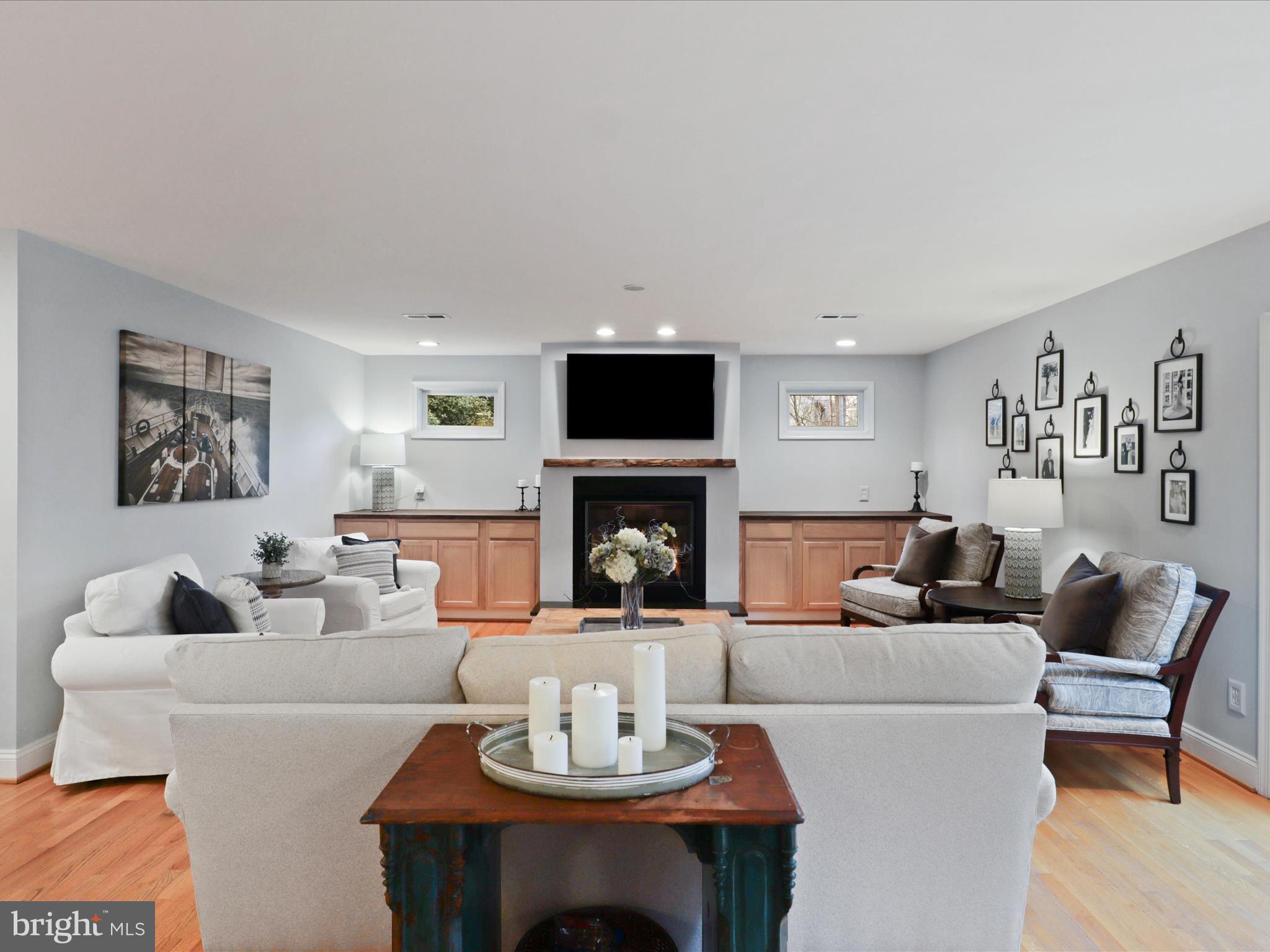 GARDEN CITY - Residential