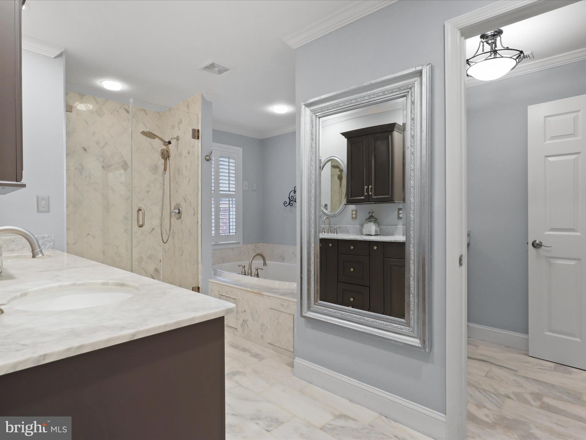 GARDEN CITY - Residential