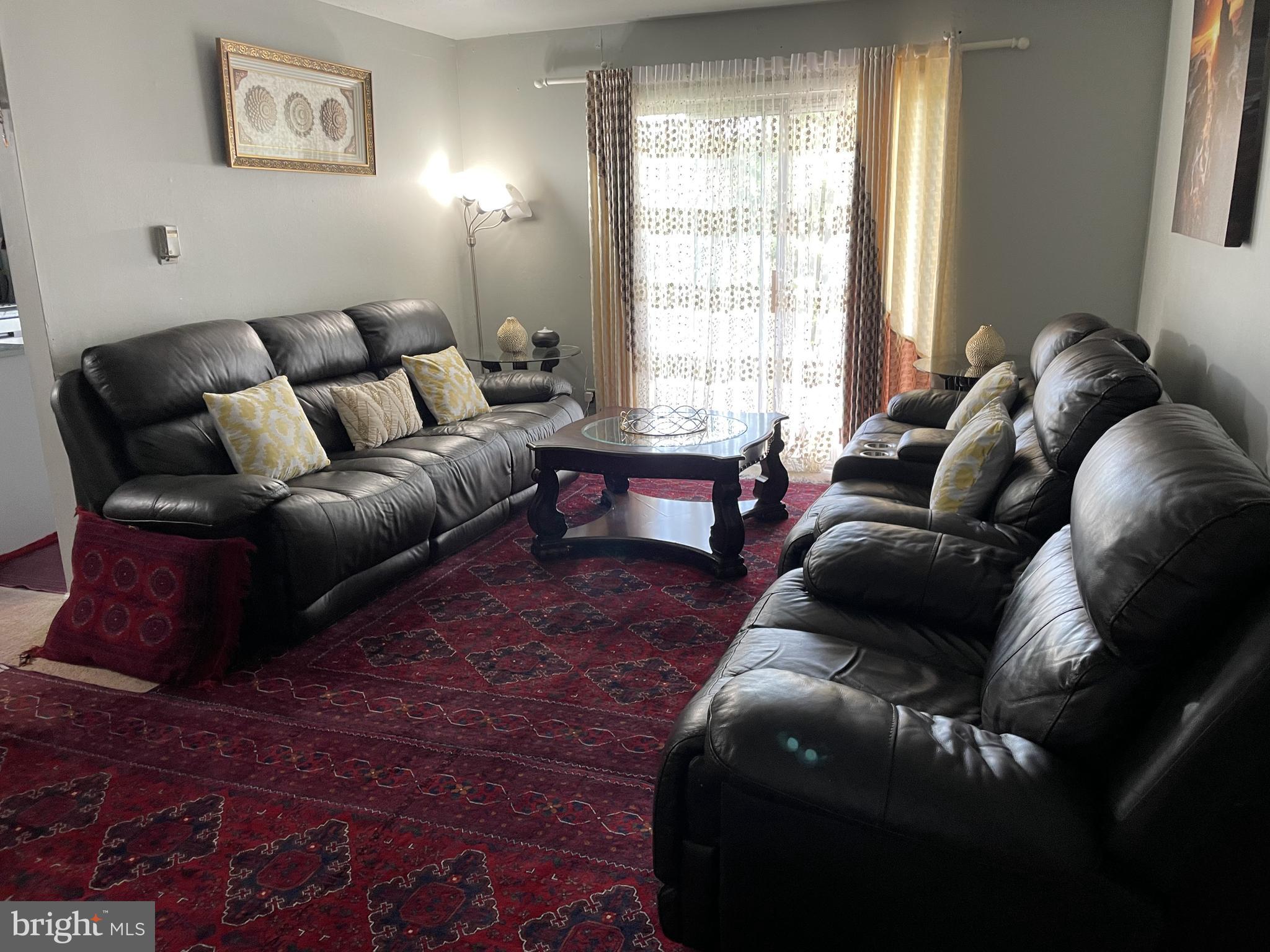 8424 RICHMOND HIGHWAY 90