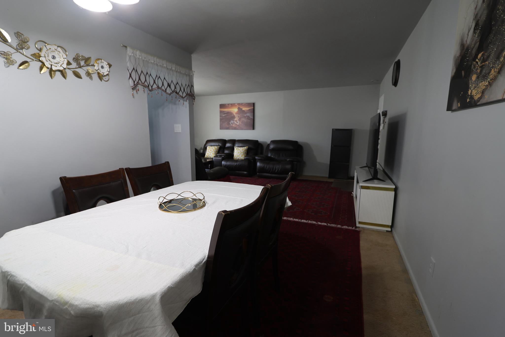 PINEWOOD SOUTH - Residential