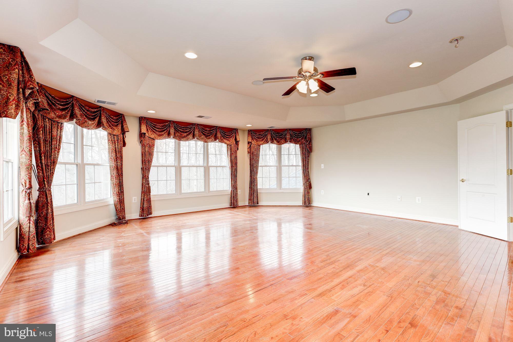 BROOKEFIELD - Residential