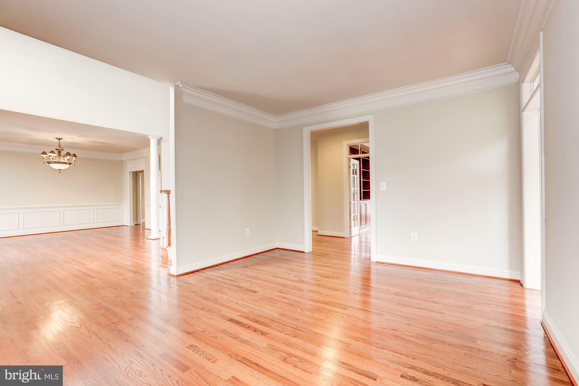 BROOKEFIELD - Residential