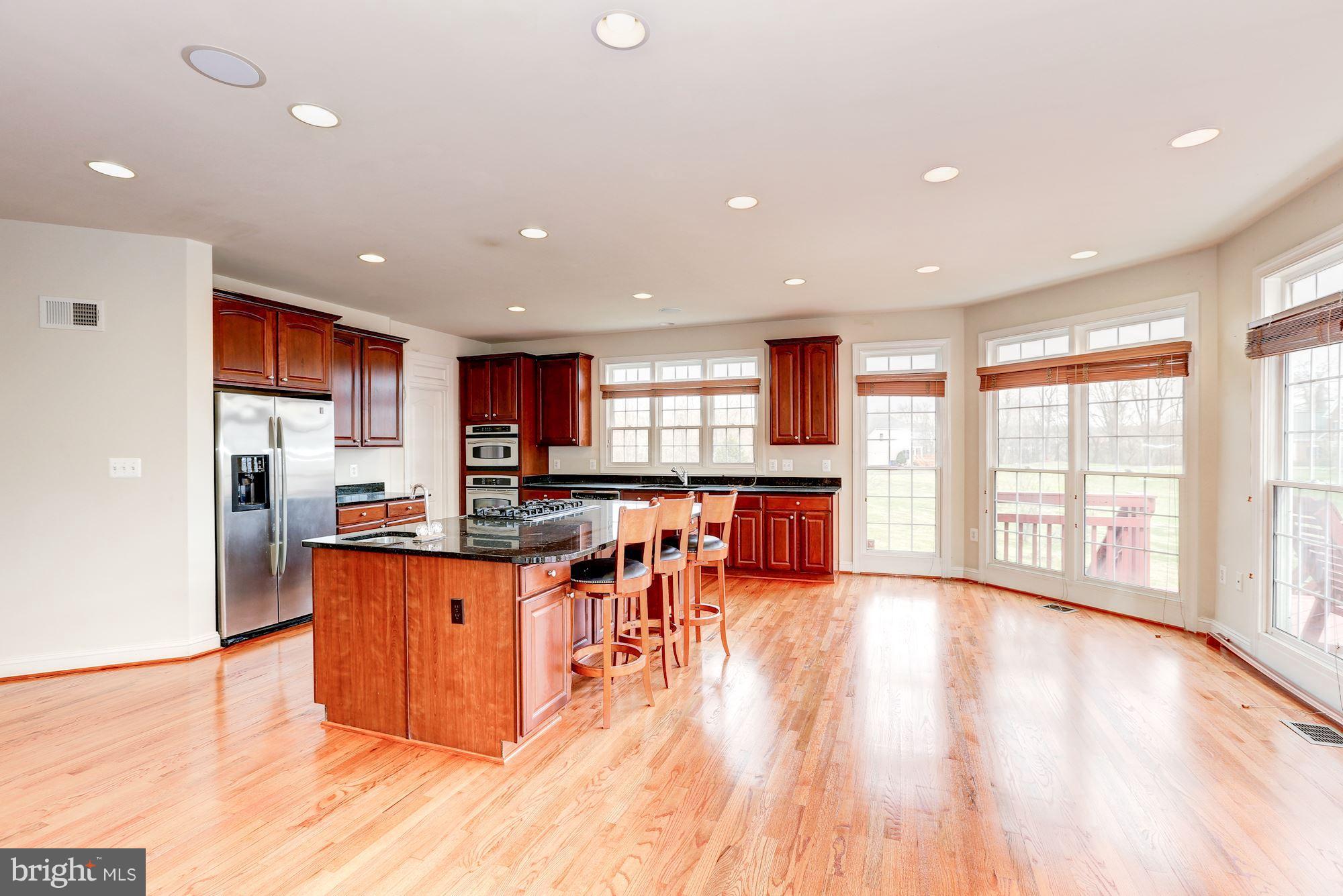 BROOKEFIELD - Residential