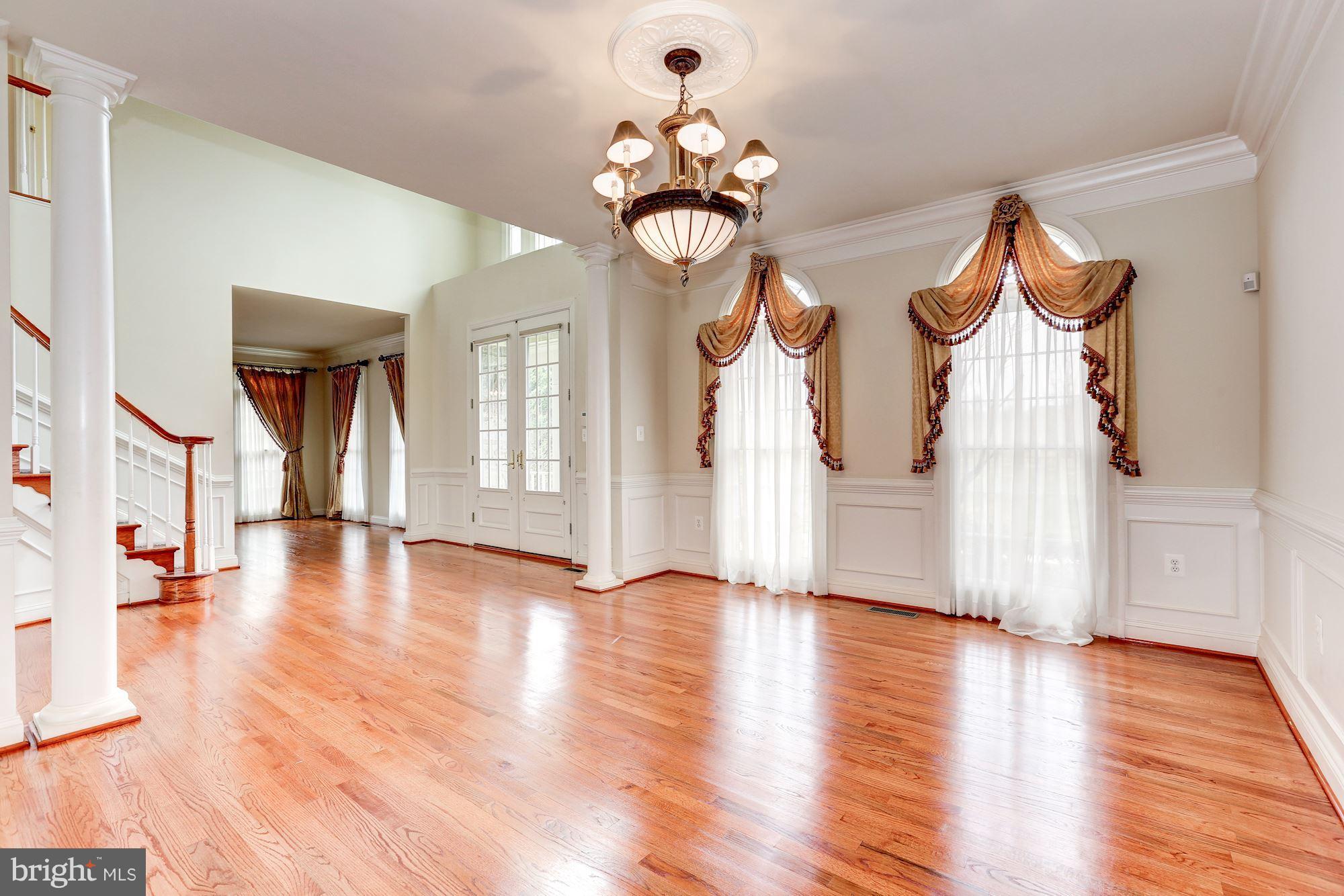 BROOKEFIELD - Residential