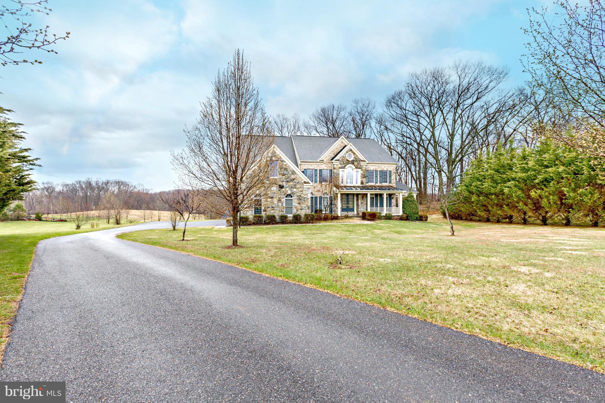 BROOKEFIELD - Residential