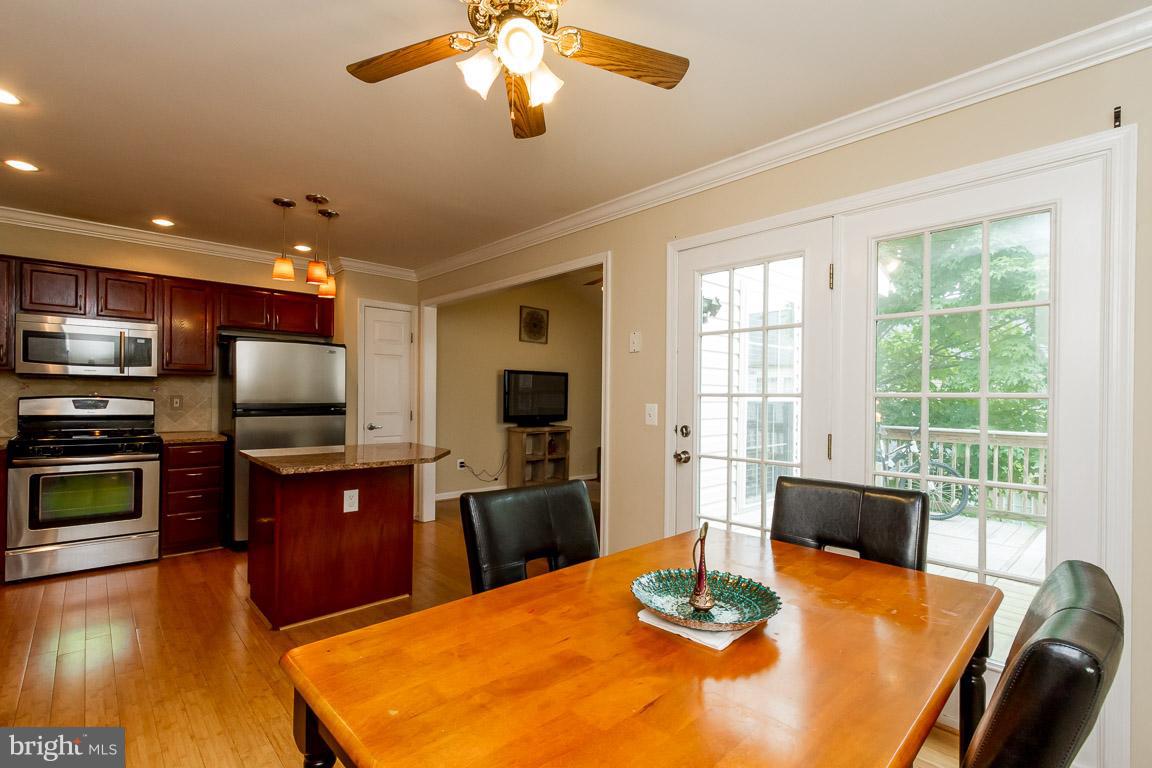 RIVERSIDE VILLAGES - Residential