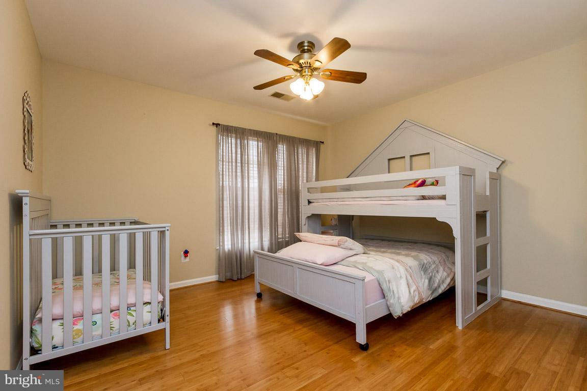 RIVERSIDE VILLAGES - Residential