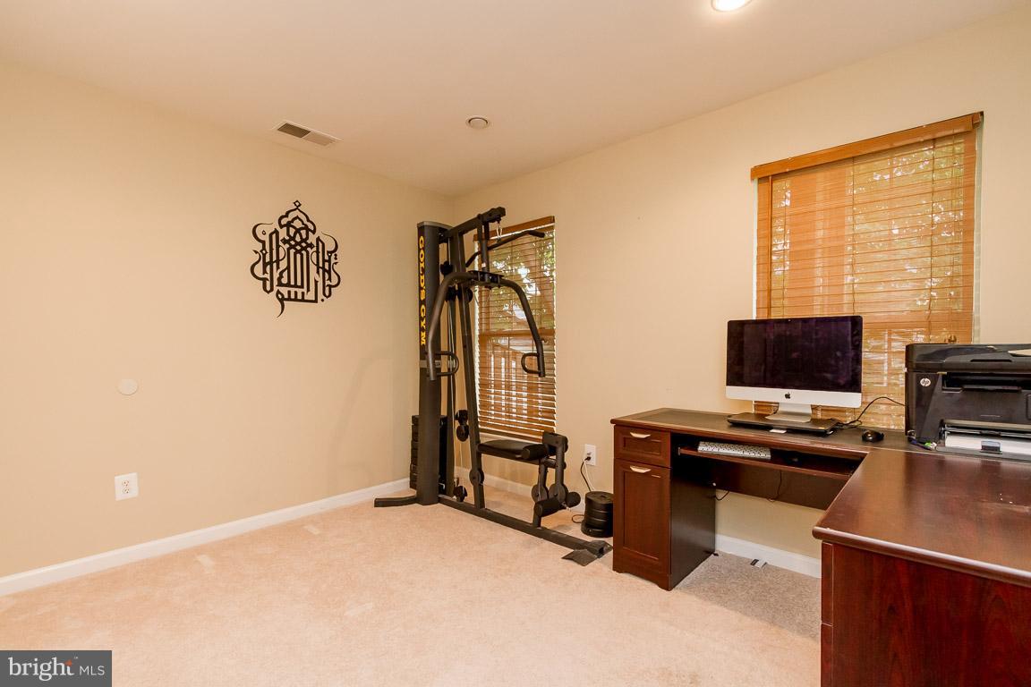 RIVERSIDE VILLAGES - Residential