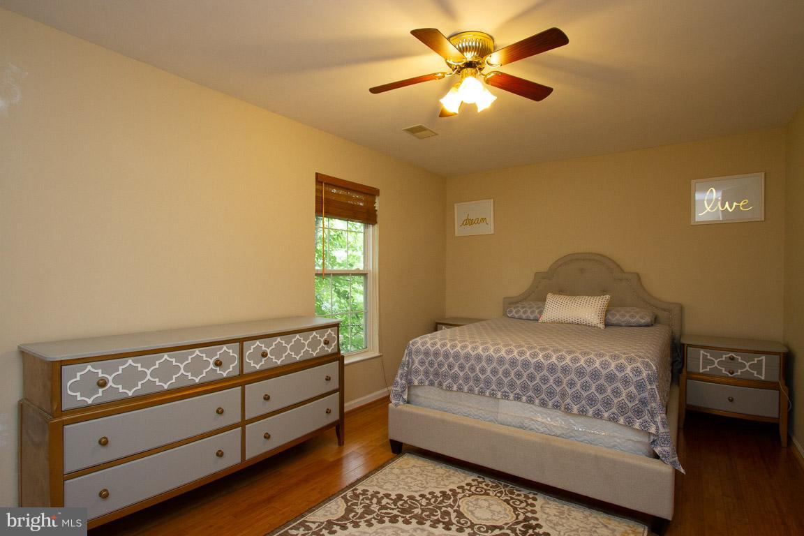 RIVERSIDE VILLAGES - Residential