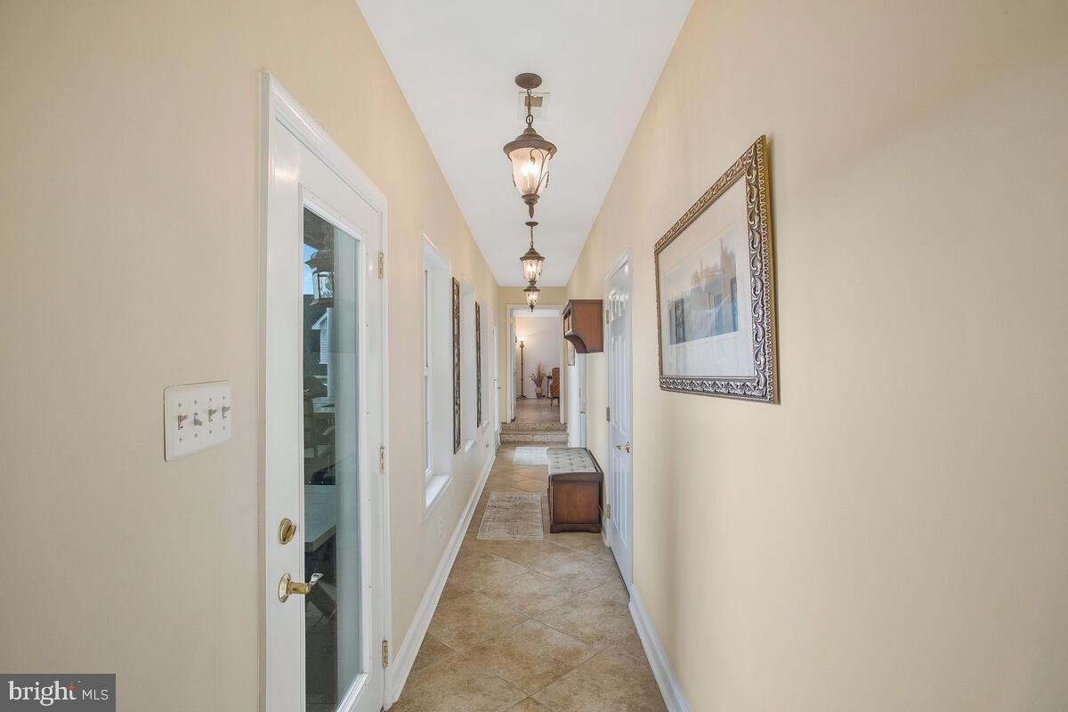 LAKEWOOD - Residential