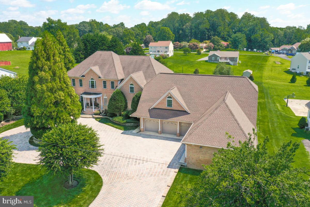 LAKEWOOD - Residential