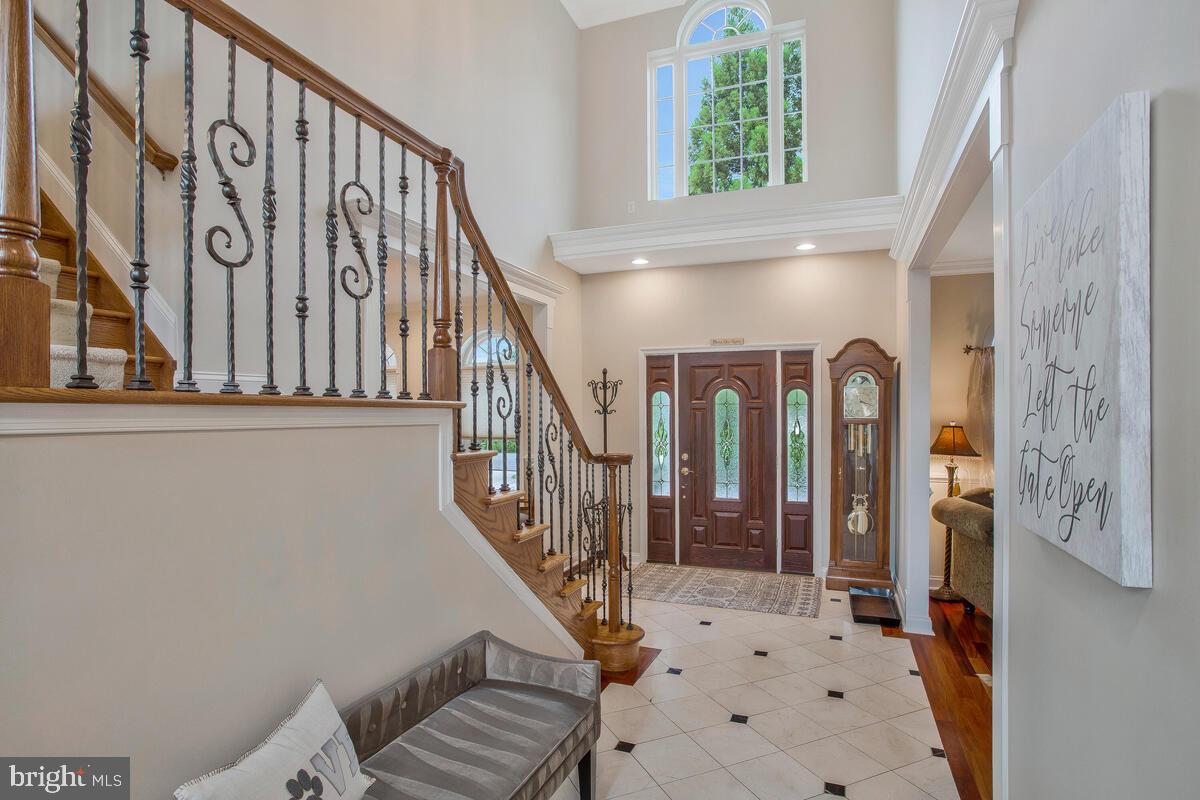 LAKEWOOD - Residential