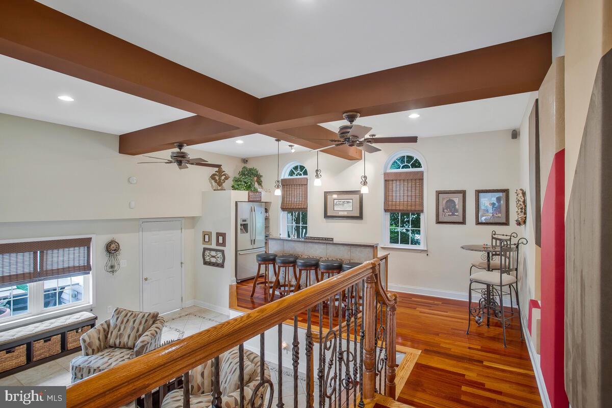 LAKEWOOD - Residential