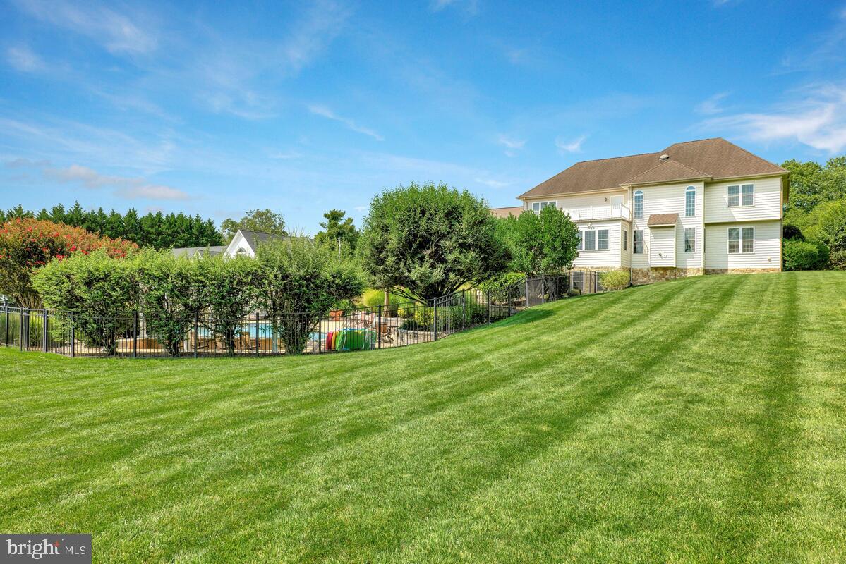 LAKEWOOD - Residential