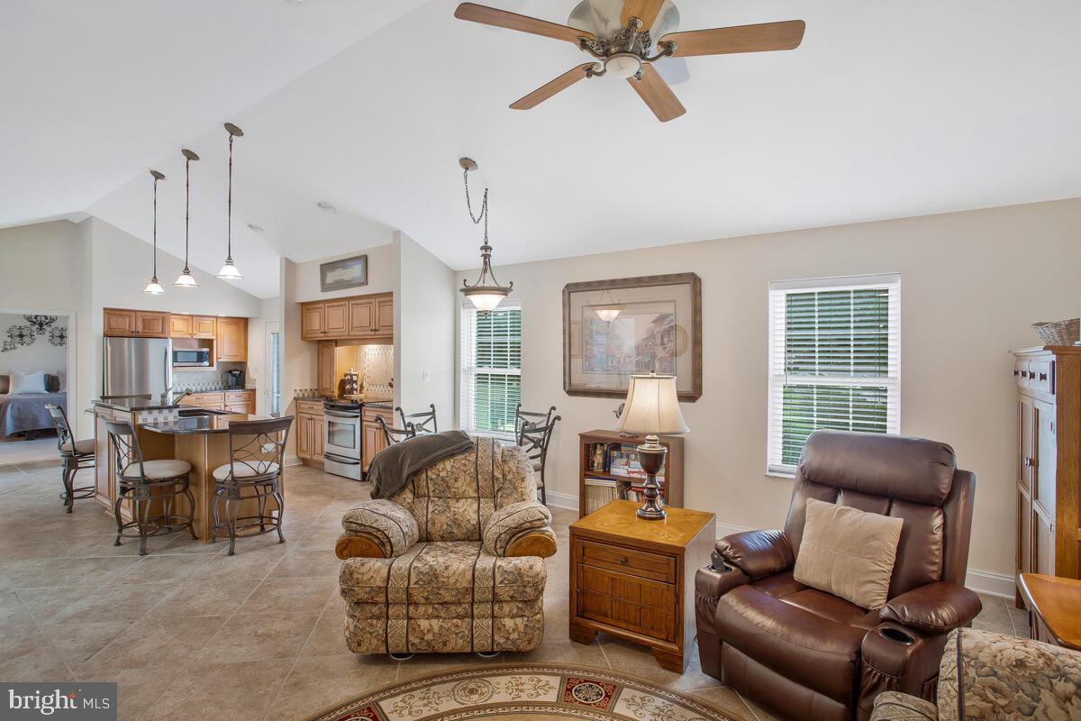 LAKEWOOD - Residential