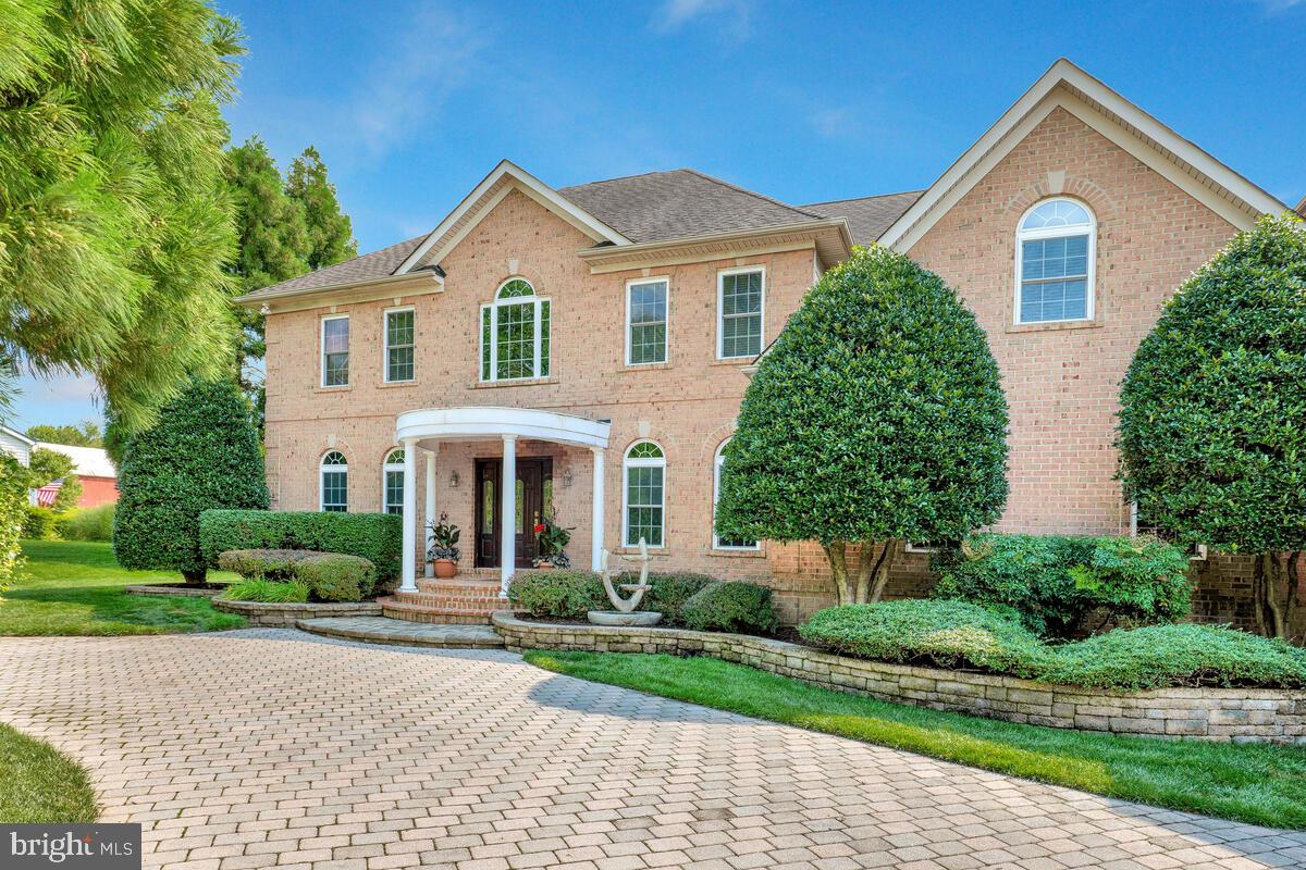 LAKEWOOD - Residential