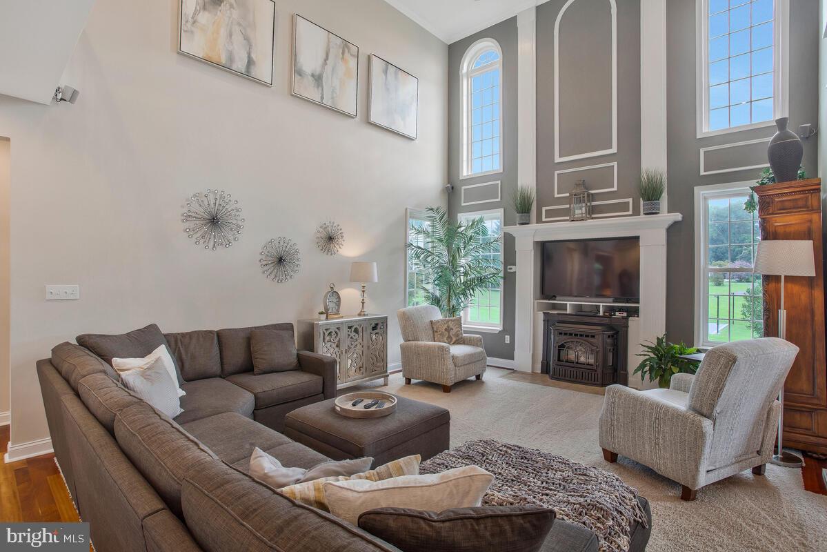 LAKEWOOD - Residential