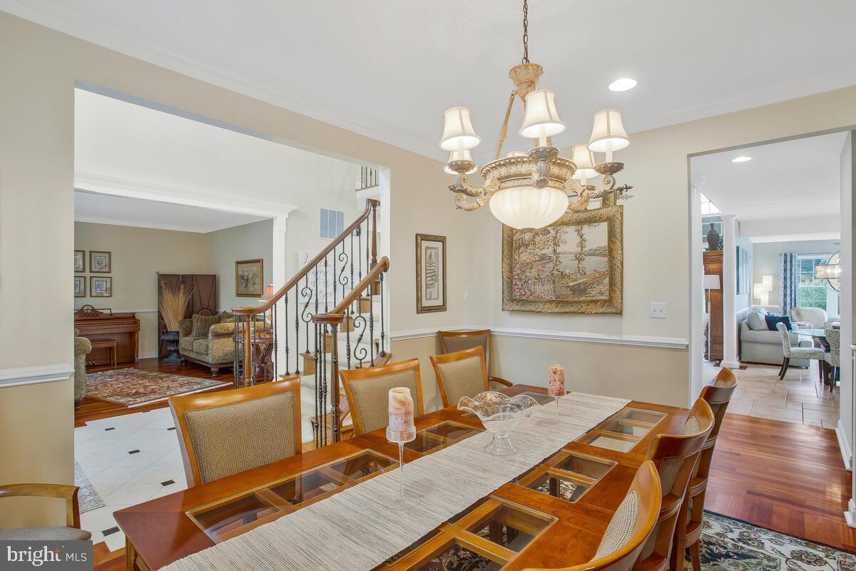 LAKEWOOD - Residential