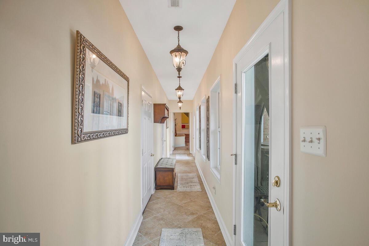 LAKEWOOD - Residential